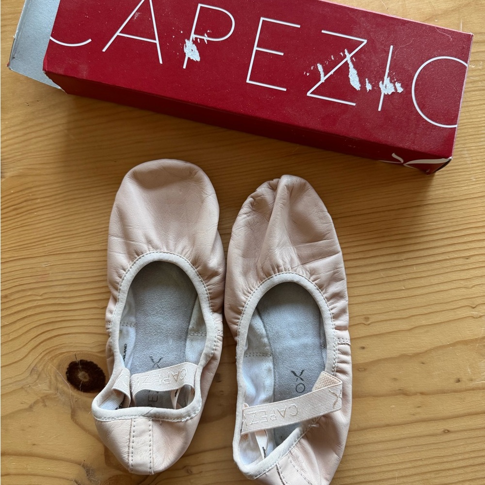 Capezio Ballet Slippers in Soft Pink